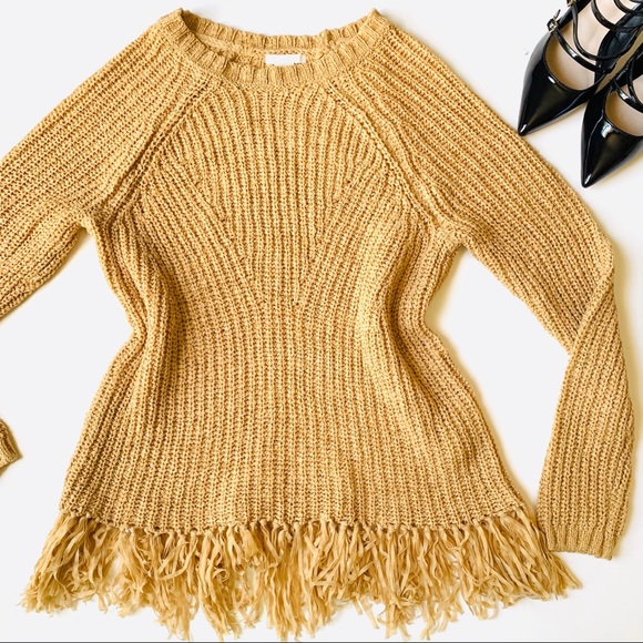 H&M Sweaters - H&M Fringe Sweater🧡